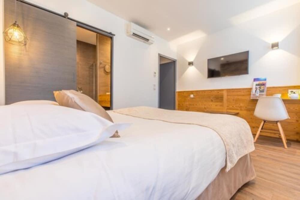 Des Princes, Centre Hotel